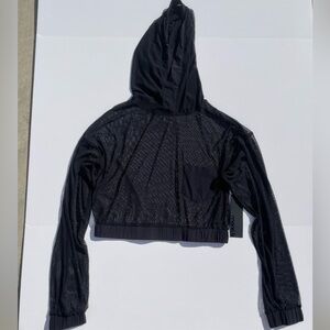 Mono B Blach Mesh Cropped Hoodie – NWT – Size Medium